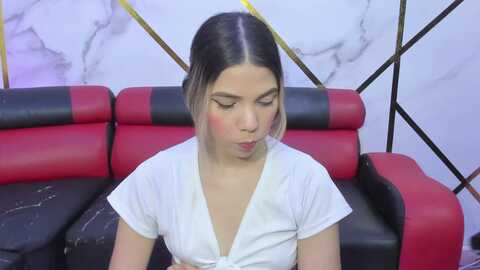 Media: hot_threesome Stripchat 2023-11-03 03:17:00