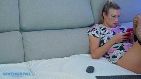 Media: kaydenwithpaul Stripchat 2023-11-03 20:15:00