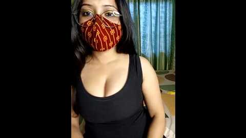 Media: lisa_bhabi Stripchat 2023-11-03 08:29:00
