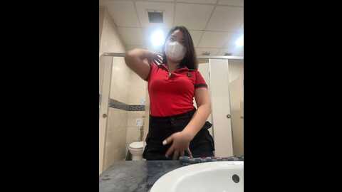 Media: lisa_layla Stripchat 2023-11-03 06:33:00