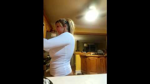 Media: littlemisseeve Stripchat 2023-11-03 01:37:00