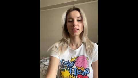 Media: niki7377 Stripchat 2023-11-03 07:22:00