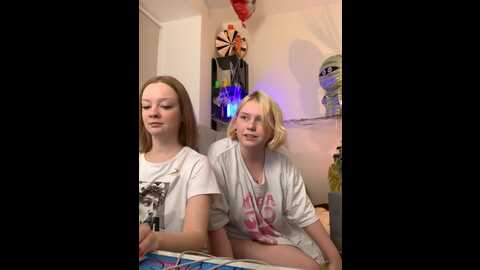 Media: radiants_two Stripchat 2023-11-02 23:16:00