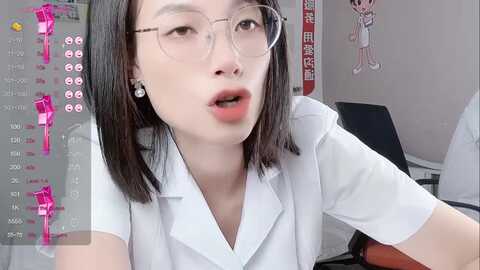 Media: wenwen1688 Stripchat 2023-11-03 06:16:00
