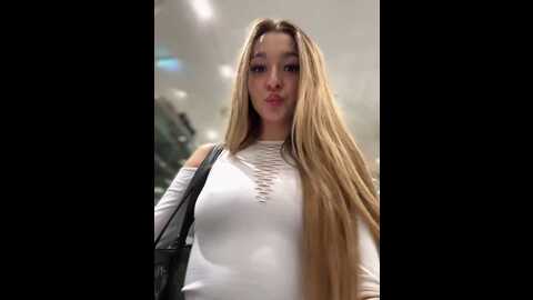 Media: barbiehumpxxx Stripchat 2023-11-04 19:12:00