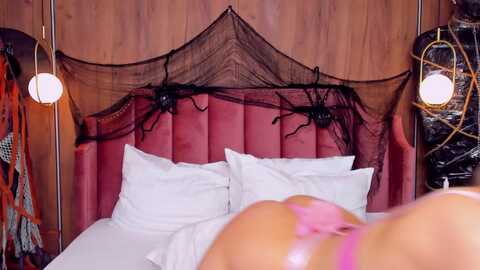 Media: emillybronte Stripchat 2023-11-04 20:16:00