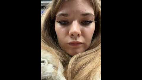 Media: holy_tereza Stripchat 2023-11-04 19:47:00