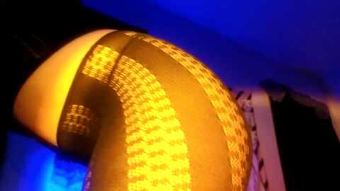 kimmiakiss22 @ stripchat on 20231104