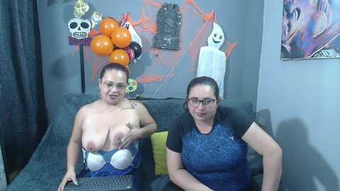 lesb_milf @ stripchat on 20231104