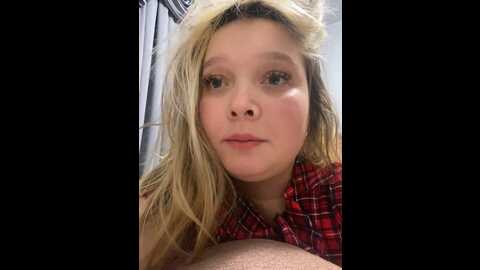 Media: sofiaadams Stripchat 2023-11-04 19:04:00