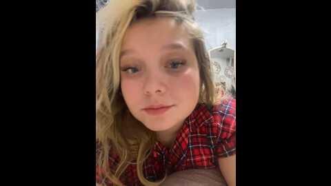 Media: sofiaadams Stripchat 2023-11-04 20:12:00