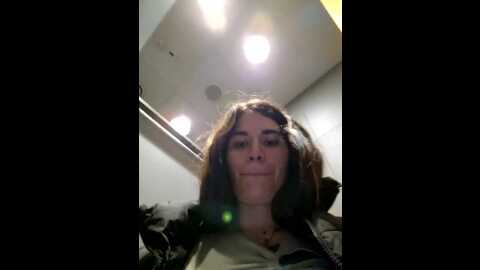 Media: tattoogirlalia Stripchat 2023-11-04 10:28:00