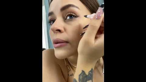 Media: angelinateller Stripchat 2023-11-05 07:28:00