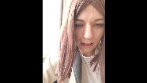 Media: brilliant_queen1 Stripchat 2023-11-05 00:54:00