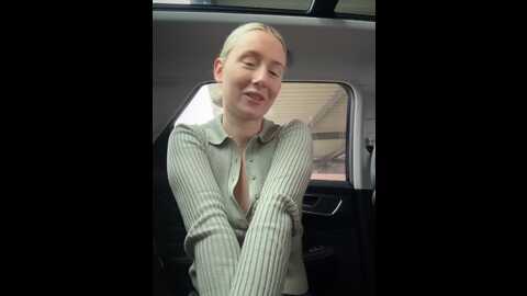 Media: cutieemy Stripchat 2023-11-05 13:52:00
