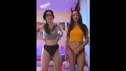 Media: heart_ass Stripchat 2023-11-05 09:08:00