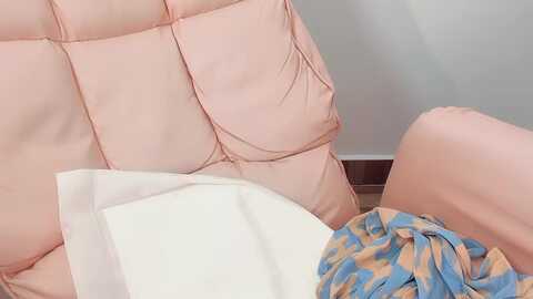 Media: mi_ke_520 Stripchat 2023-11-05 14:14:00