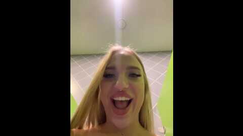 Media: pinkstar_ Stripchat 2023-11-05 07:50:00