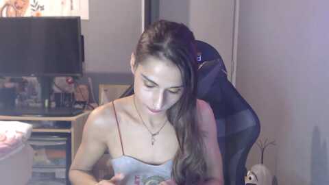 Media: sarahqueen001 Stripchat 2023-11-05 22:30:00