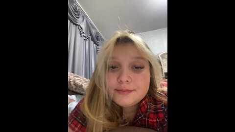 Media: sofiaadams Stripchat 2023-11-05 19:52:00