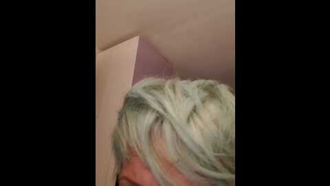 synthia77 @ stripchat on 20231105