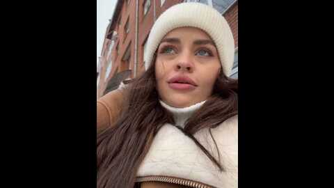 Media: angelinateller Stripchat 2023-11-06 04:56:00