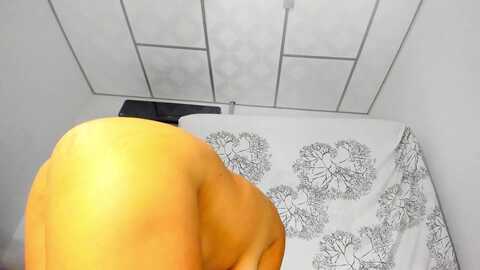 Media: crazy_nigth01 Stripchat 2023-11-06 04:04:00