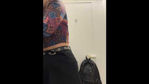 Media: crazzychicks Stripchat 2023-11-06 08:54:00