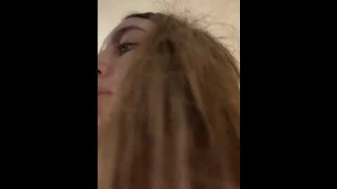 Media: lady_miaolson Stripchat 2023-11-06 02:21:00