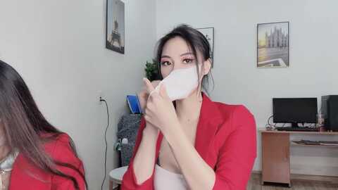 Media: mono_stewardesss Stripchat 2023-11-06 08:24:00