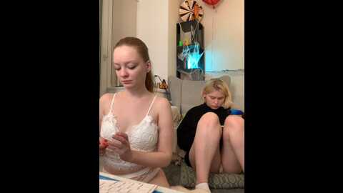 Media: radiants_two Stripchat 2023-11-06 00:28:00