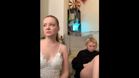 Media: radiants_two Stripchat 2023-11-06 04:04:00