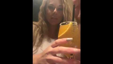 Media: southern_belle_19 Stripchat 2023-11-06 01:08:00