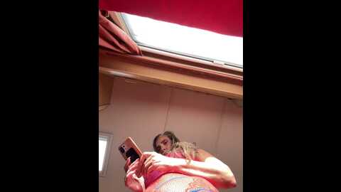 Media: alimela Stripchat 2023-11-07 11:06:00