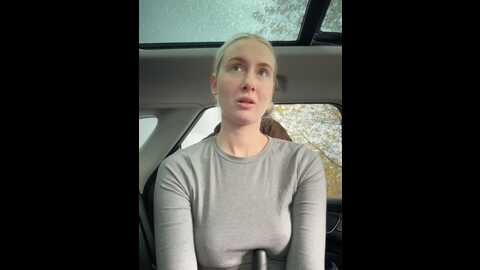 Media: cutieemy Stripchat 2023-11-07 12:54:00