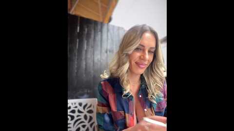 Media: jessyrey Stripchat 2023-11-07 10:18:00