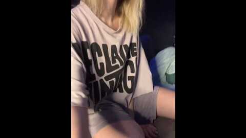Media: sssativa_model Stripchat 2023-11-07 07:12:00
