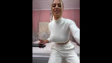 Media: jessyrey Stripchat 2023-11-08 11:07:00