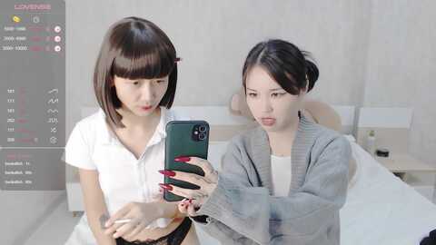 Media: little_yena Stripchat 2023-11-08 01:51:00