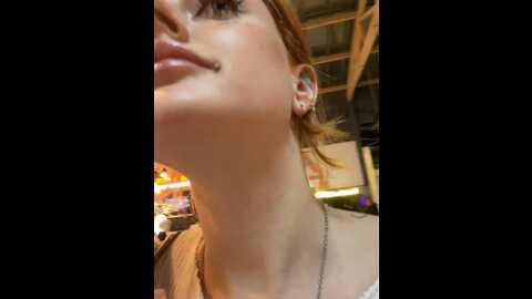 Media: melissa_crazy Stripchat 2023-11-08 15:50:00