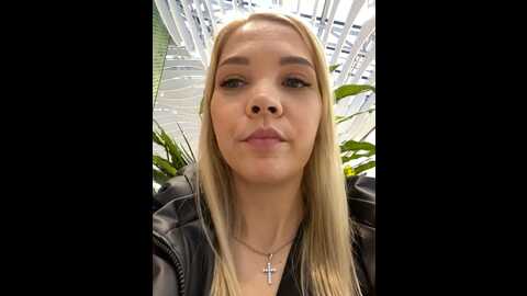 street_krystina @ stripchat on 20231108