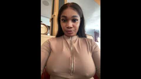 __nessa__ @ stripchat on 20231109