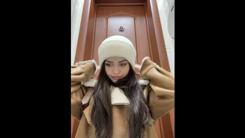 Media: angelinateller Stripchat 2023-11-09 02:01:00