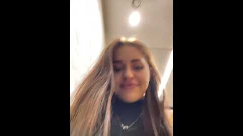 Media: angelinateller Stripchat 2023-11-09 05:16:00