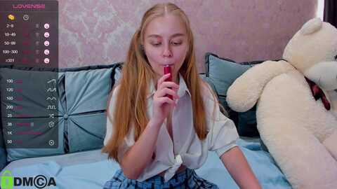 polumna_cute @ stripchat on 20231109