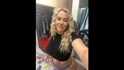 Media: southern_belle_19 Stripchat 2023-11-09 04:02:00