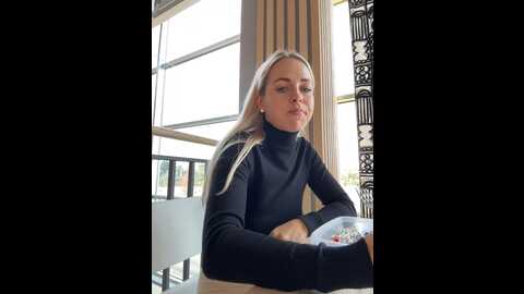 Media: streetdoll Stripchat 2023-11-09 14:59:00