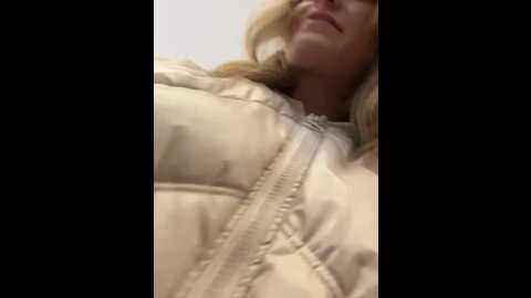 Media: _angelari_ Stripchat 2023-11-10 12:56:00