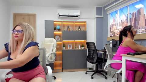 Media: franshesca_hotxxx Stripchat 2023-11-10 16:41:00
