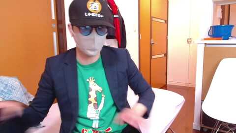 Media: pako60_pako60 Stripchat 2023-11-10 06:06:00